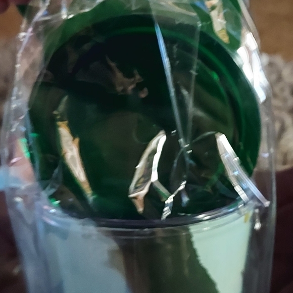 Starbucks cold brew cup and cold brew package - Picture 2 of 3